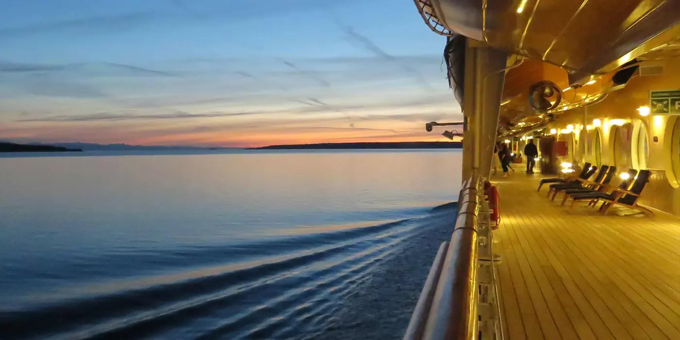 Delivering training onboard without buying shore time